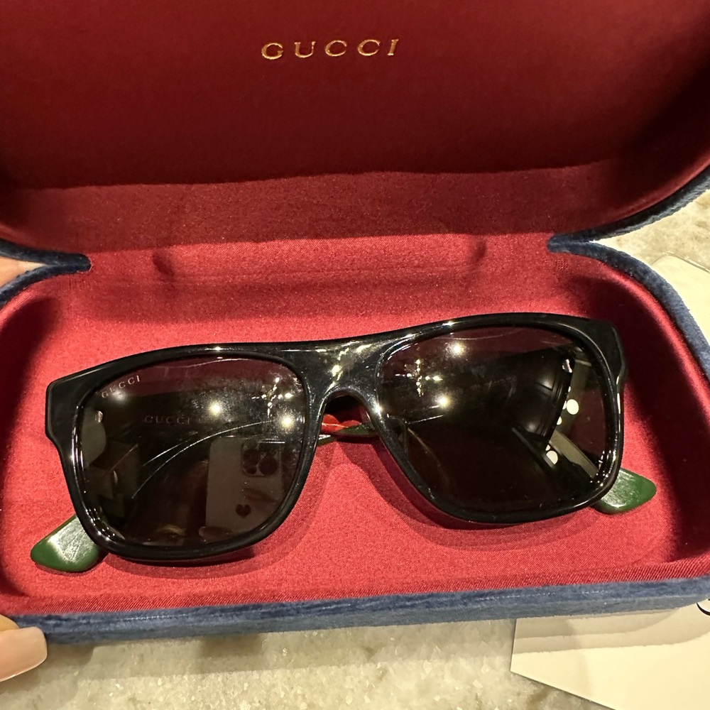 Authentic brand new Gucci sunglasses